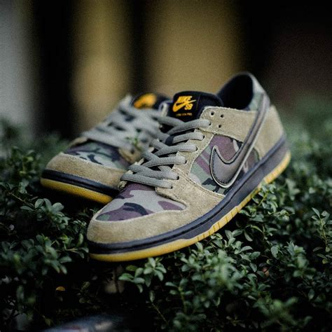 nike sb dunk camouflage|nike sb zoom dunk low.